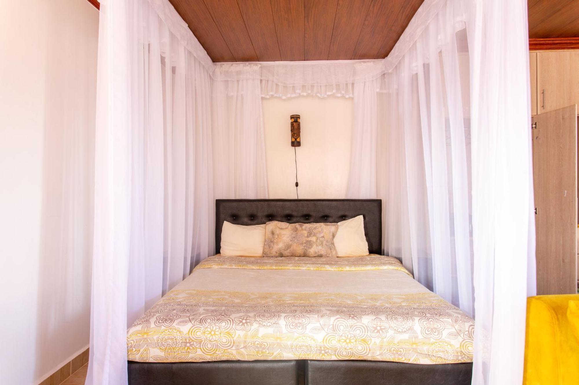Penthouse Rooftop Studio With King Bed Nairobi Ngoại thất bức ảnh